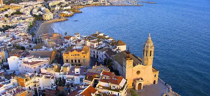 Sunny Apartment Central Sitges
